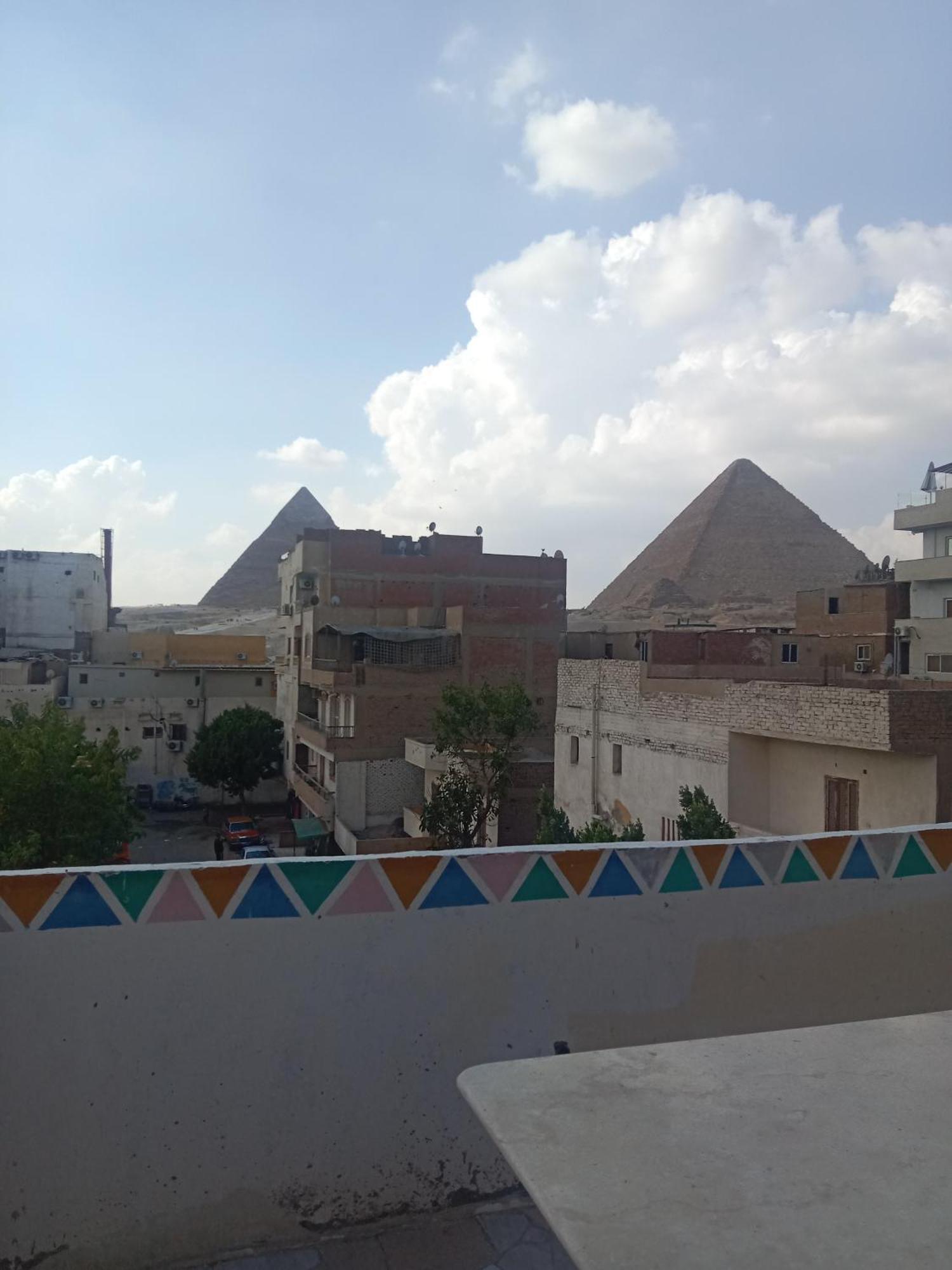 Pyramids Home Guest House Kafret el-Gabal 外观 照片